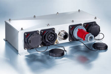 Reefer container sockets & CEE